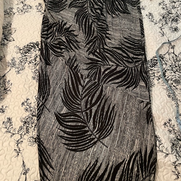 Black and white palm print maxi skirt - Picture 4 of 4